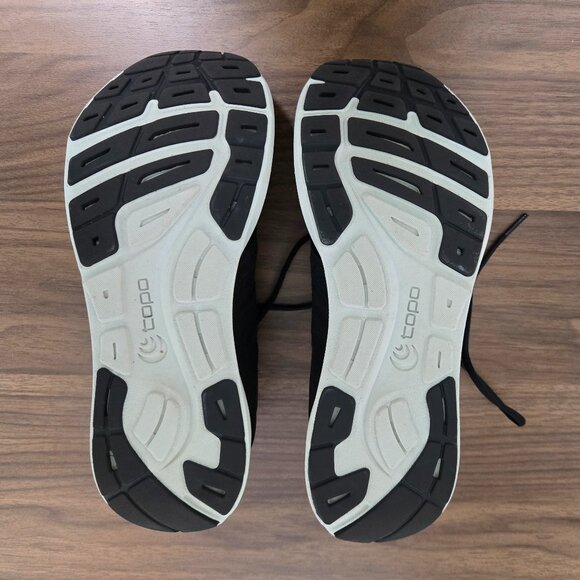 Topo Athletic ST-5, Women's 9, Black - Picture 5 of 9